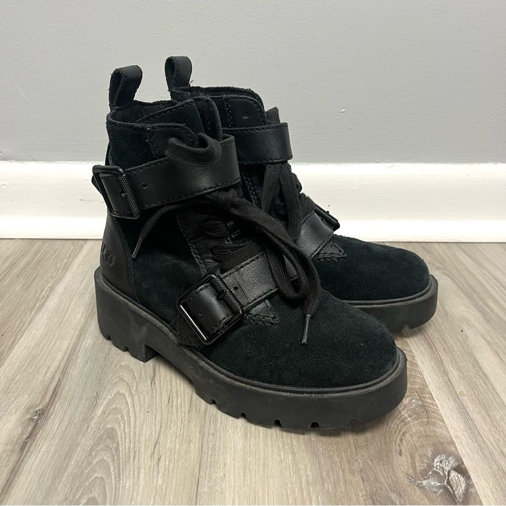 Ugg Boots Women’s 5 Zorrah Black Suede Leather Combat Ankle with Buckle Detail